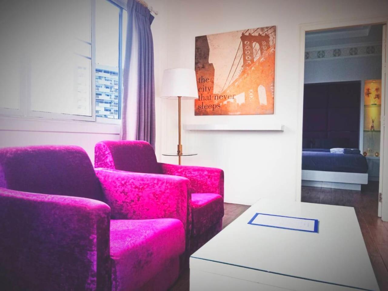 Titanic Residence-5 Minutes Walk To Walking Street Hotel 2*