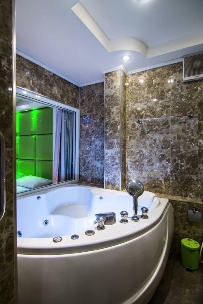 Hotel Titanic Residence-5 Minutes Walk To Walking Street 2*